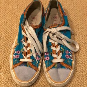 BIYA (Johnny Was) Embroidered sneakers